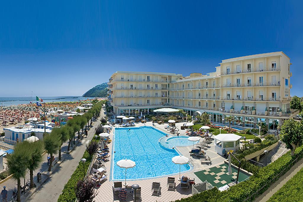 Hotel Miramare Gabicce Mare Esterno foto