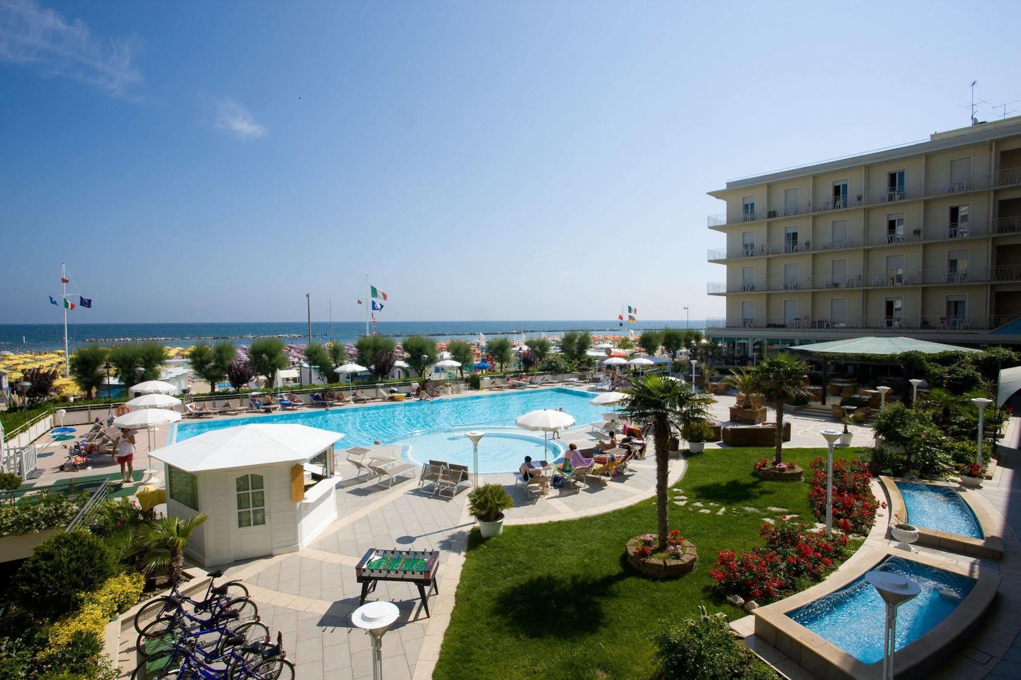 Hotel Miramare Gabicce Mare Esterno foto